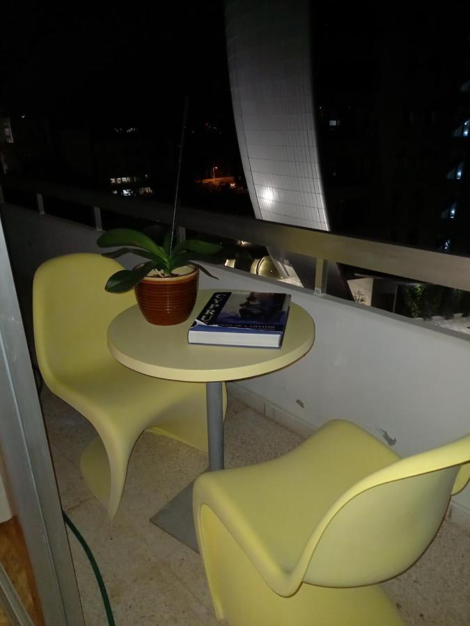 Seaside Spacious Apartment With Sea View Lemesós Eksteriør bilde