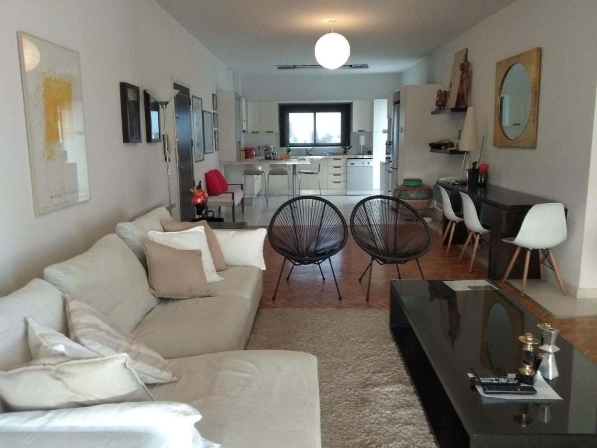 Seaside Spacious Apartment With Sea View Lemesós Eksteriør bilde